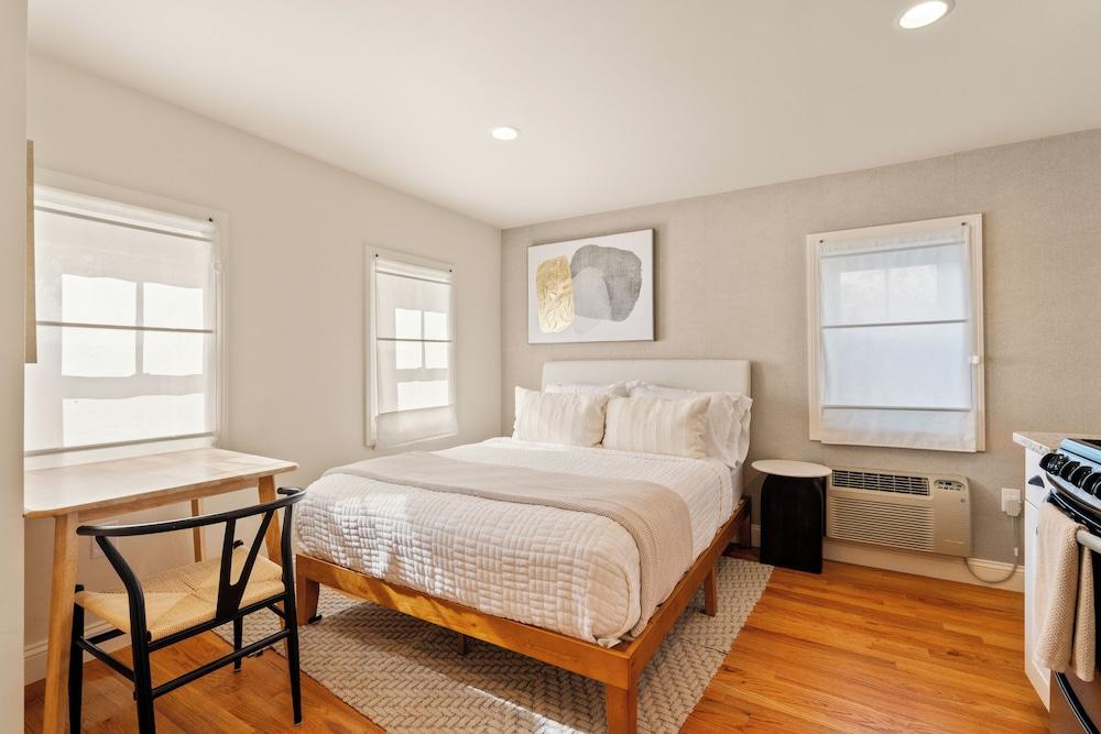 Hygge House Suites photo 21