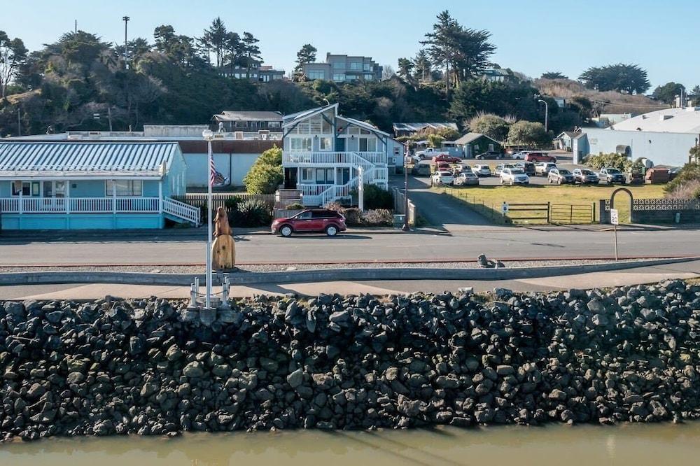 Bandon Marina Inn photo 86