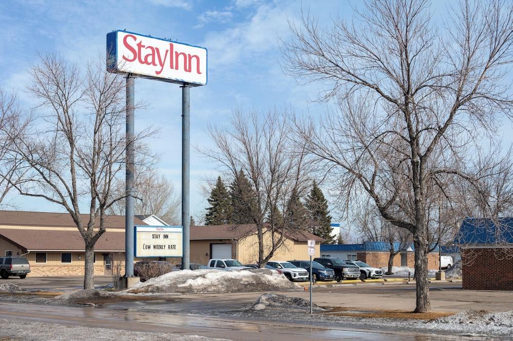 StayInn - Grand Forks photo 7