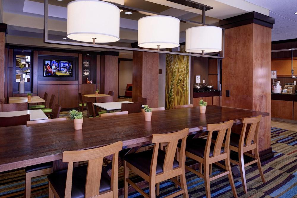 Fairfield Inn & Suites by Marriott New Buffalo photo 12