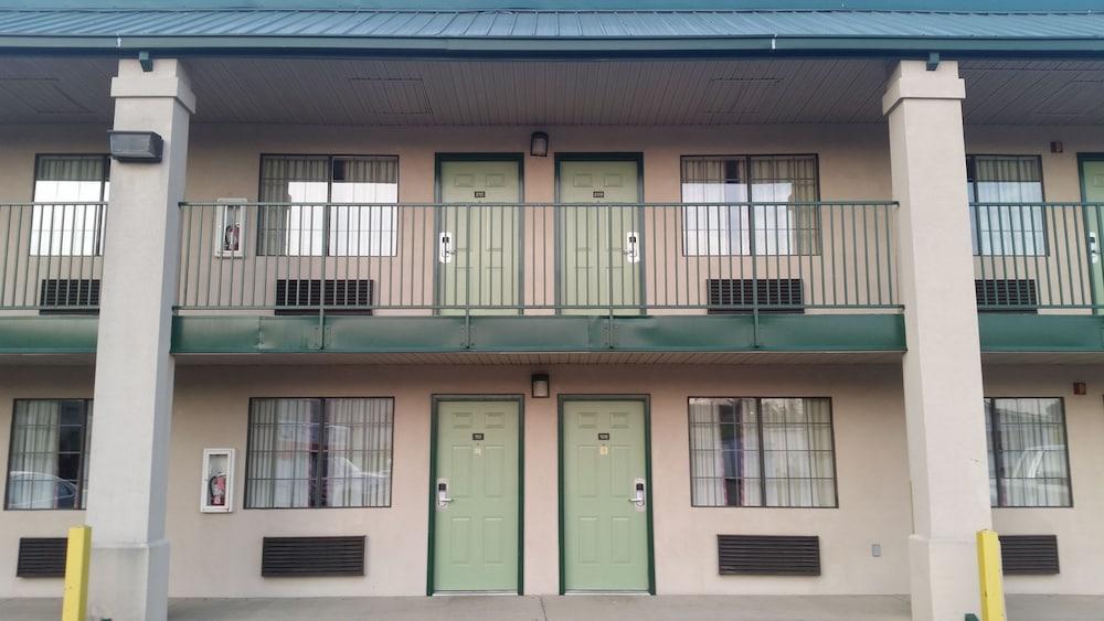 Travel Inn photo 14