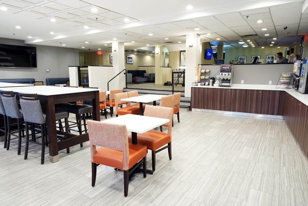 Best Western Paramus Hotel & Suites photo 46