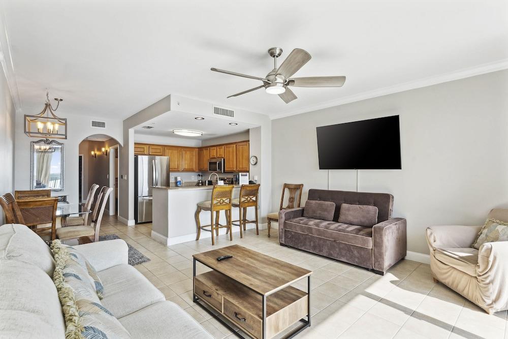 Blue Heron Beach Resort photo 41