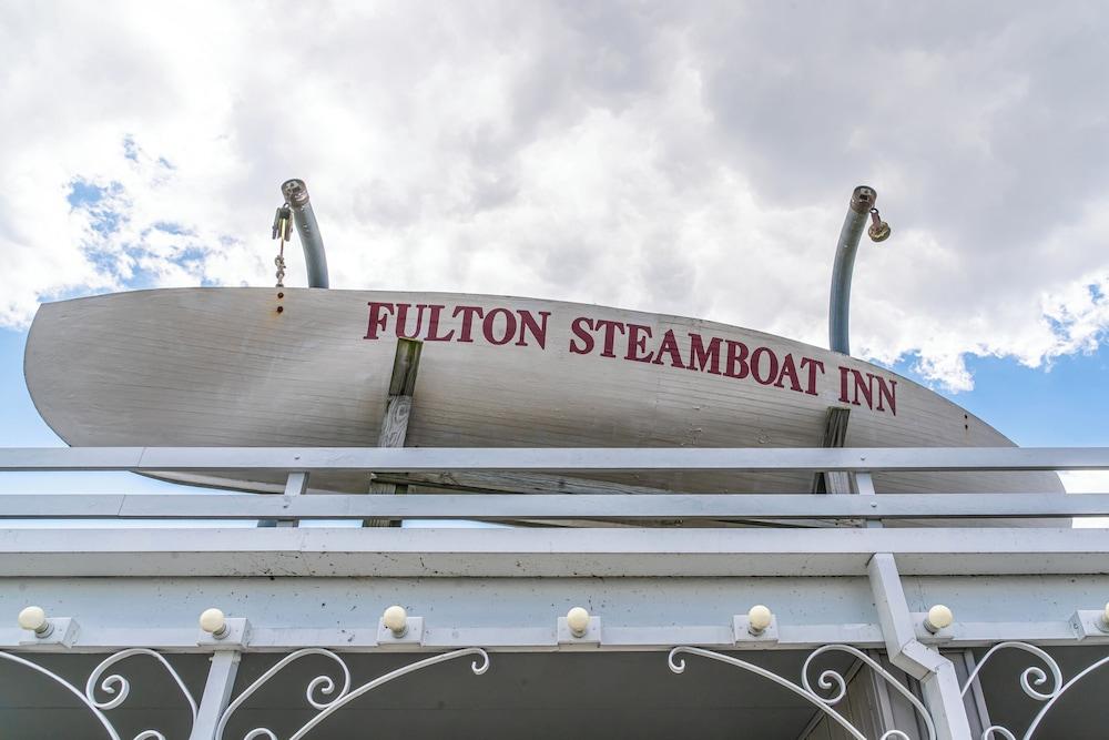 Fulton Steamboat Inn photo 27