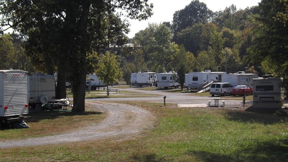 Kentucky Lake Resort & RV Park photo 10