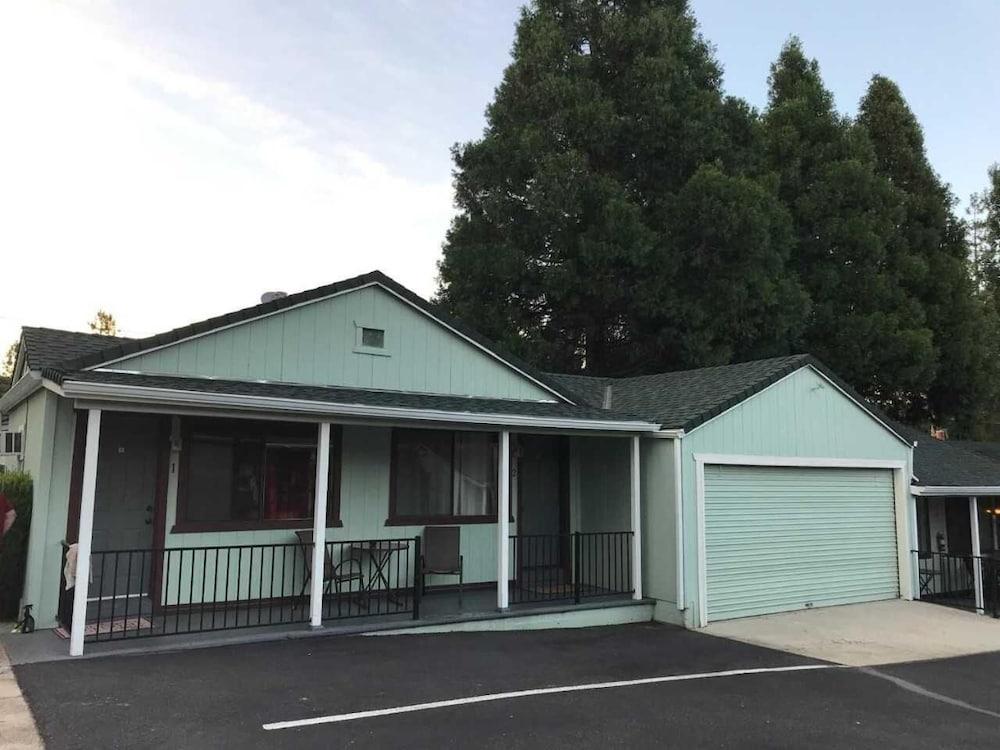 Lake Shasta Lodge photo 6
