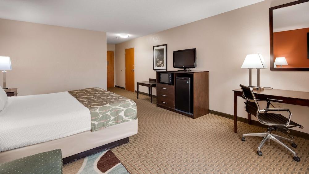 Best Western Executive Inn photo 9