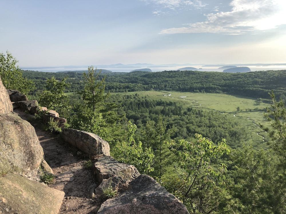 Bar Harbor Inn photo 30