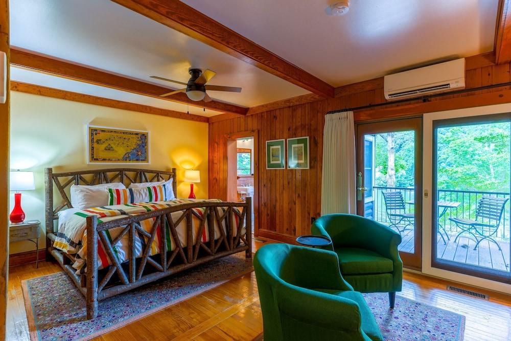 The Lodge on Lake Lure photo 11