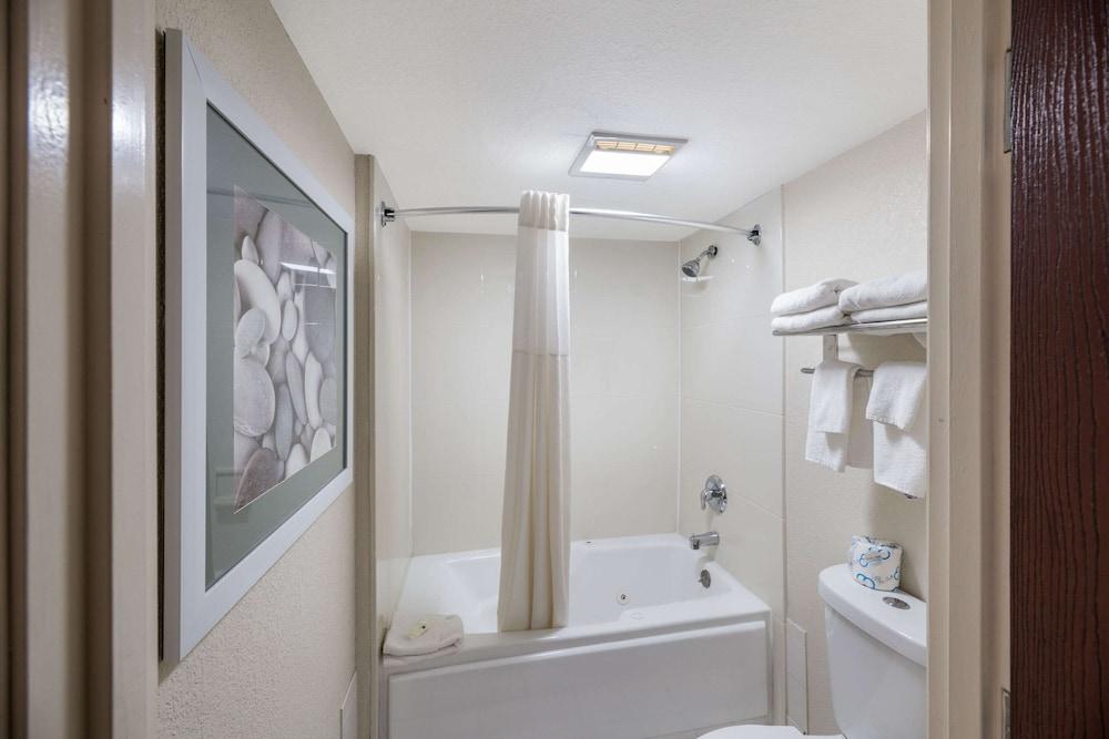 Quality Inn Fort Stockton photo 38
