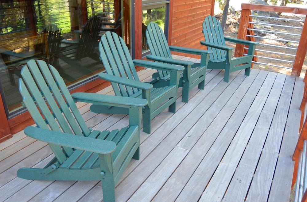 Montecito Sequoia Lodge photo 11
