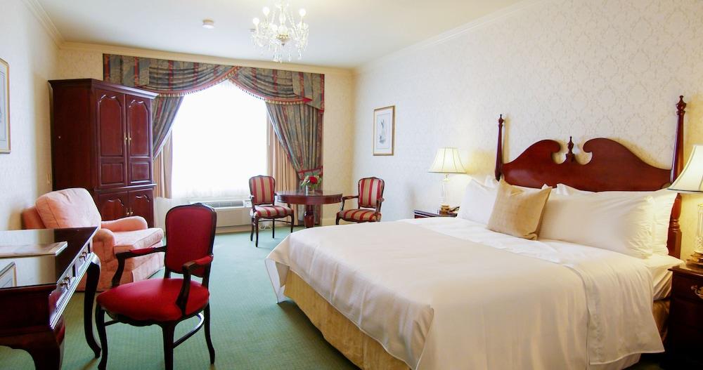 Bristol Hotel, Boutique Collection photo 24