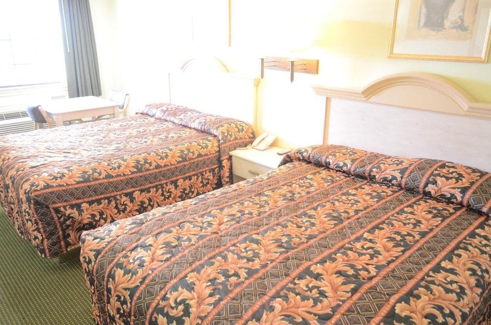 Scottish Inns & Suites at NRG Park photo 23