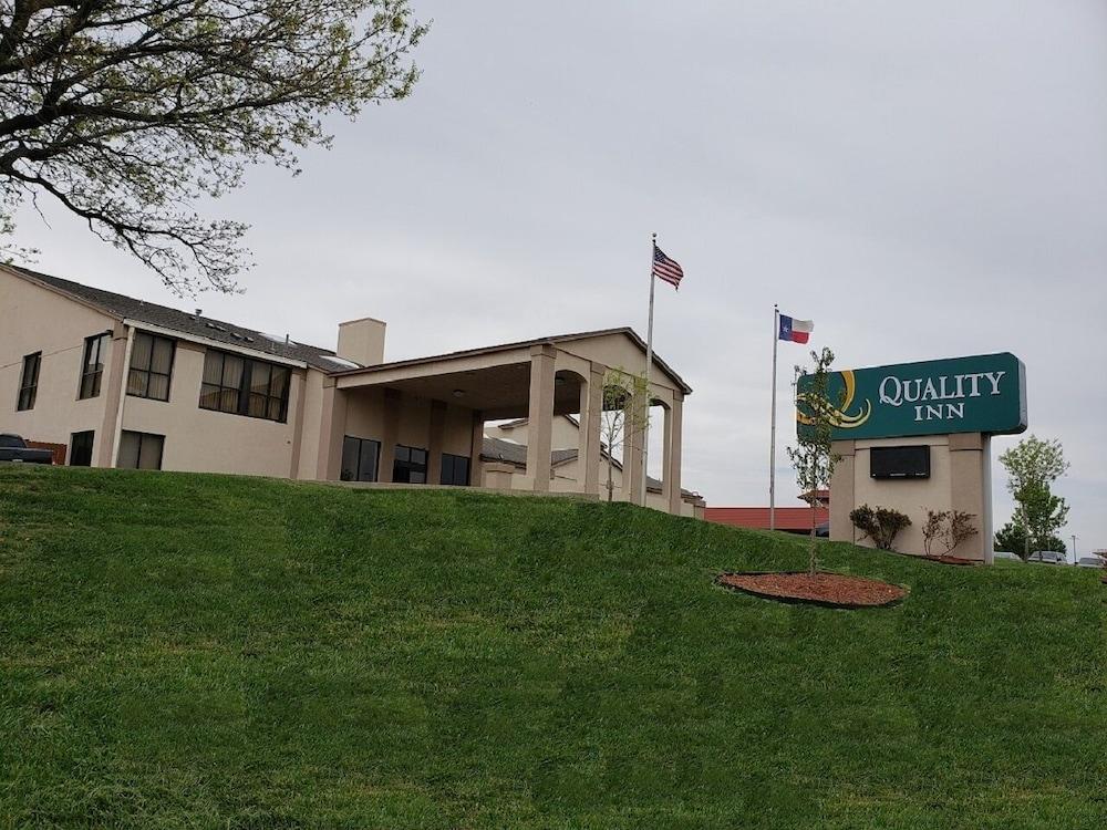 Quality Inn Amarillo West near Medical Center photo 1
