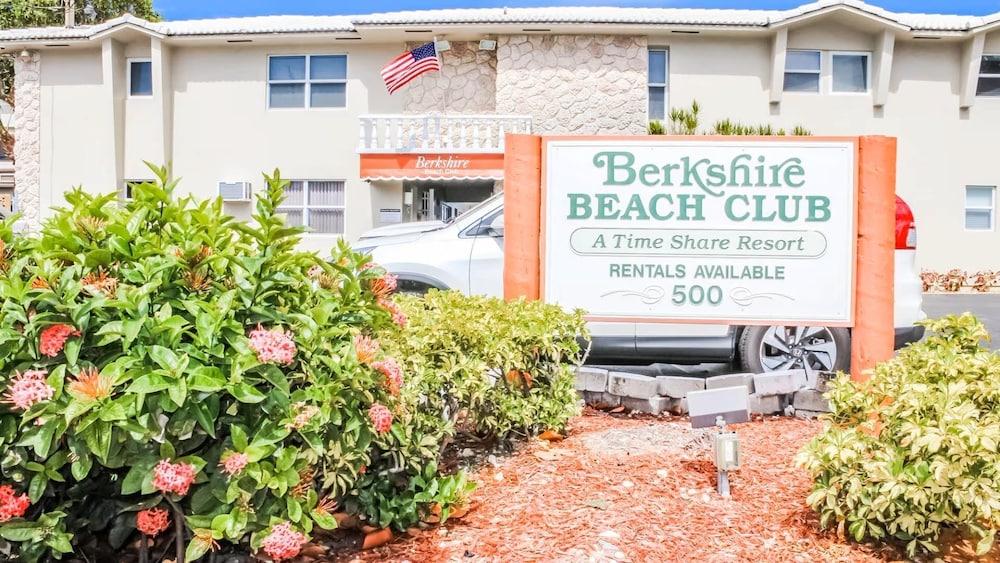 Berkshire Beach Club photo 29