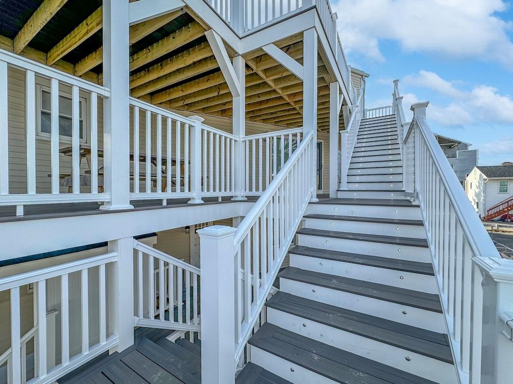Ocean Air Suites photo 16