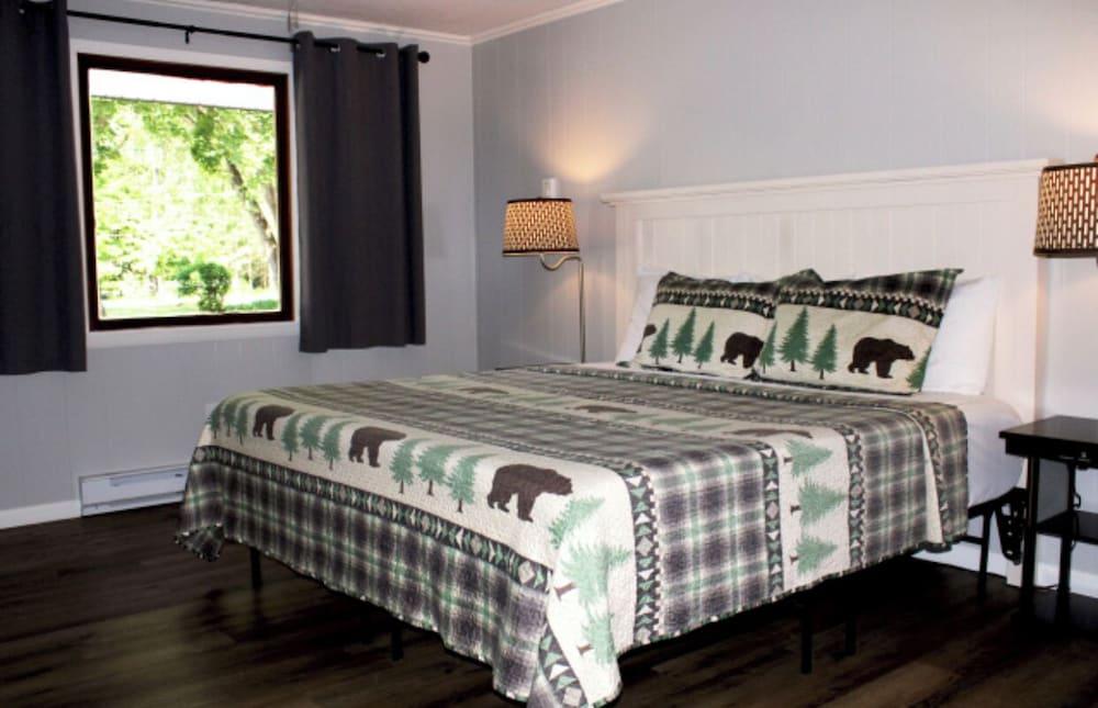Luzerne Court Motel photo 8