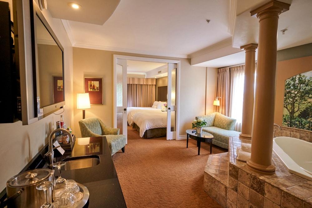 Bellasera Hotel & Suites Paso Robles, Tapestry by Hilton photo 75