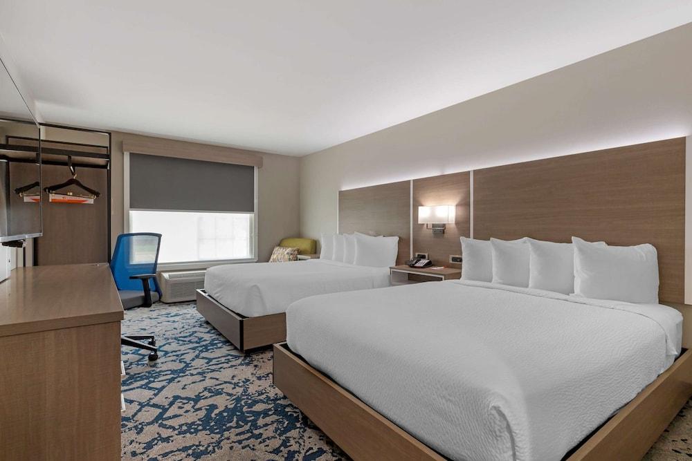 Comfort Inn & Suites Muskogee photo 18
