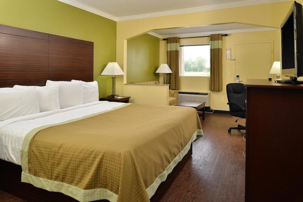 Americas Best Value Inn Winona photo 6