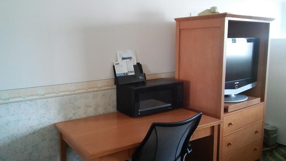 Studio Apartments photo 4