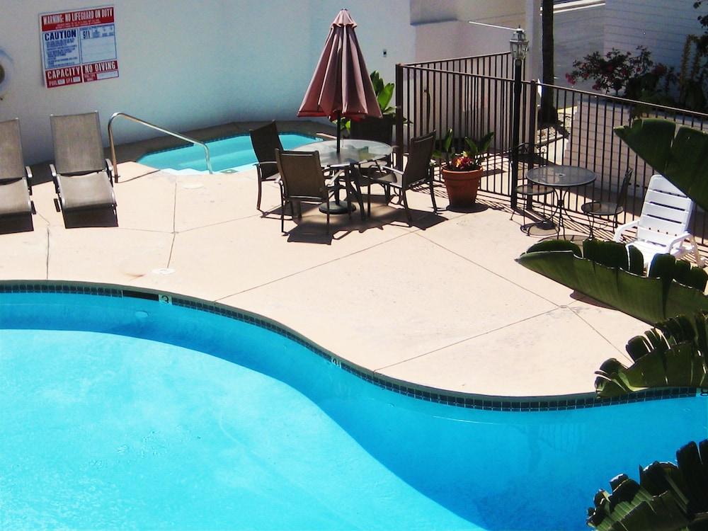 Hotel Iris - San Diego photo 22