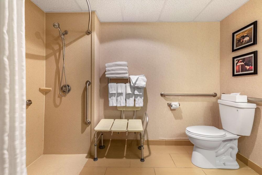 Comfort Inn Foxboro – Mansfield photo 24