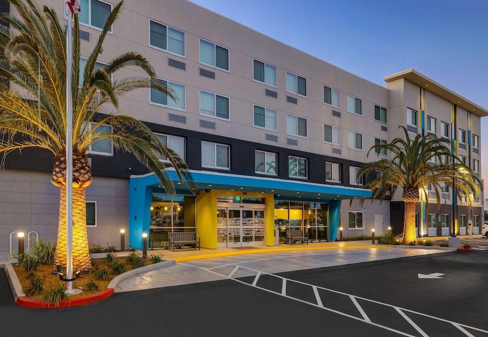 Tru By Hilton Lathrop, CA photo 34