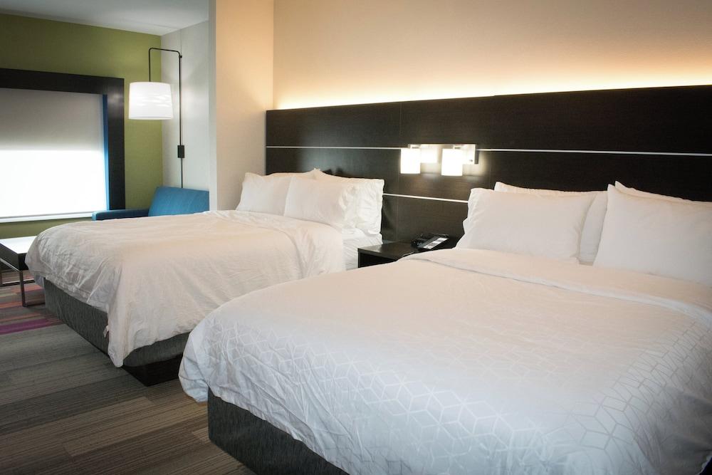Holiday Inn Express and Suites West Memphis by IHG photo 9