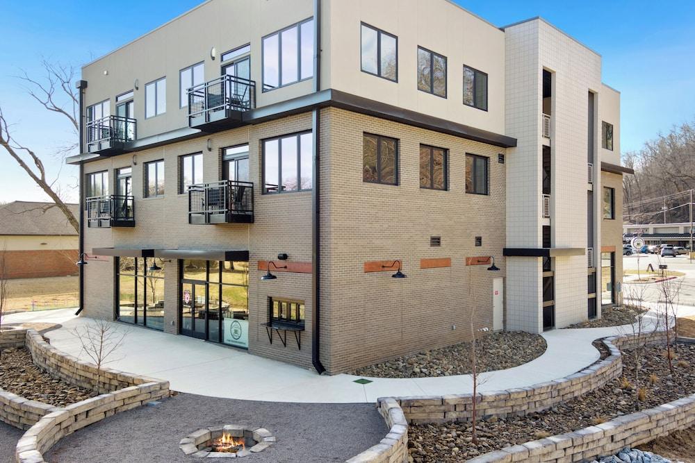 Little Sugar Lofts photo 28
