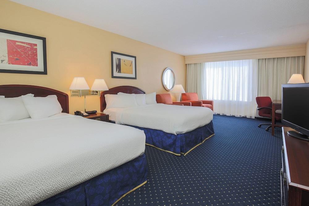 Courtyard Flint by Marriott photo 12