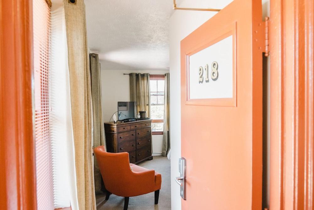 General Denver Hotel photo 2