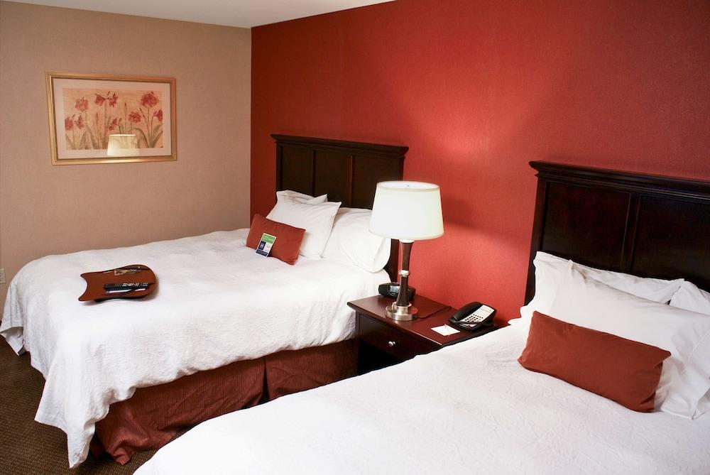 Hampton Inn Las Vegas North Speedway photo 6