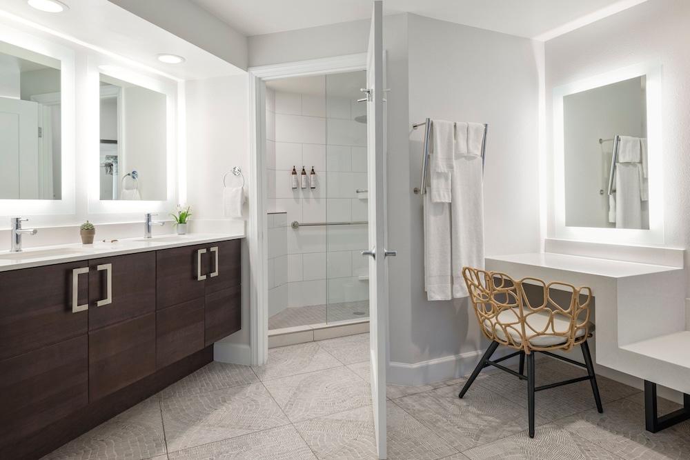 Marriott's Newport Coast Villas photo 13