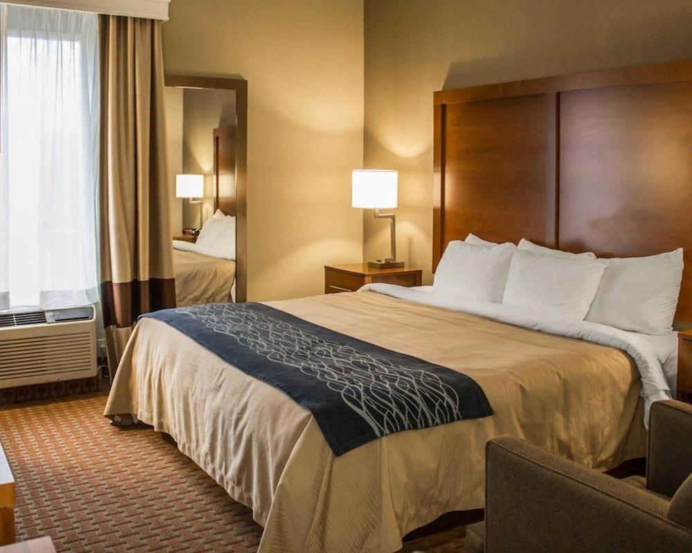 Quality Inn Akron South photo 27