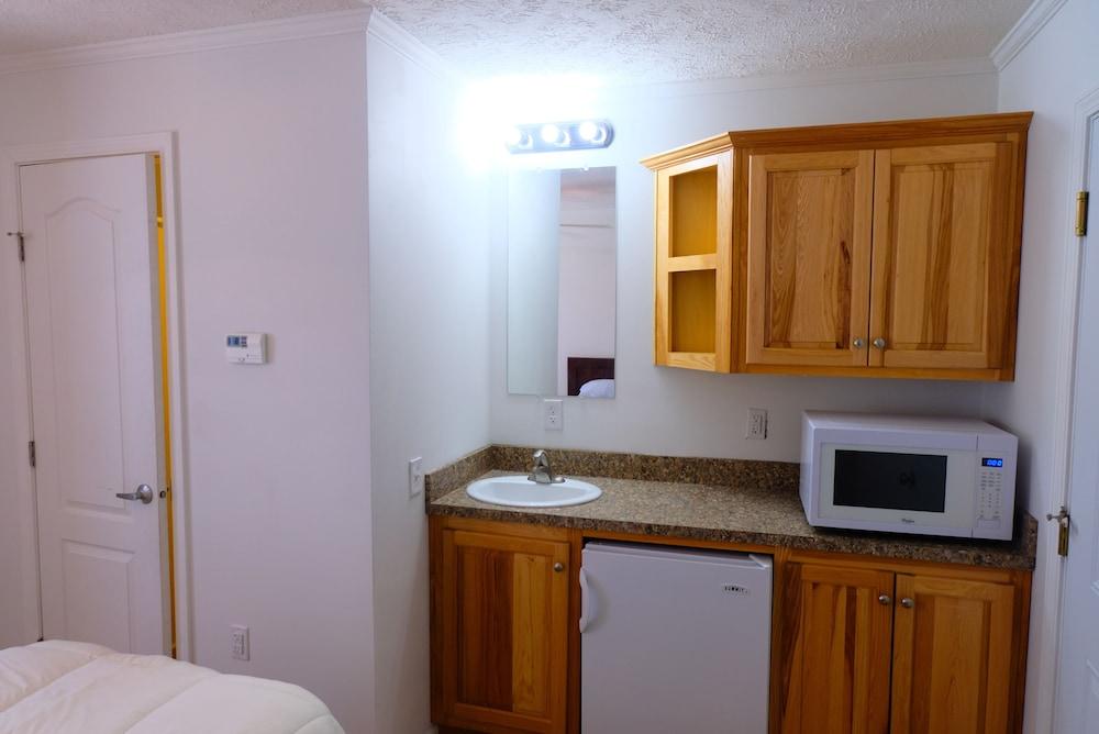 Target Hospitality-Kermit South Lodge photo 25