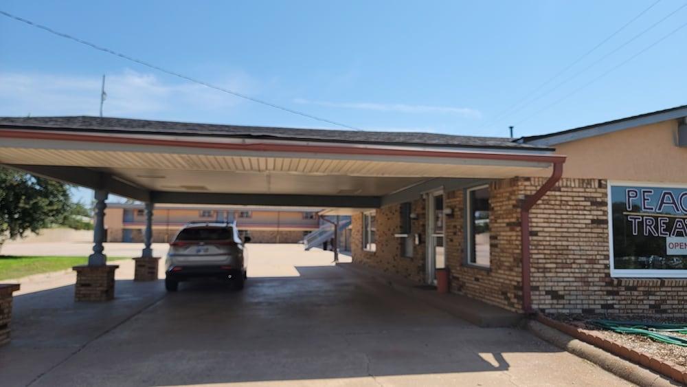 Copa Budget Inn photo 8