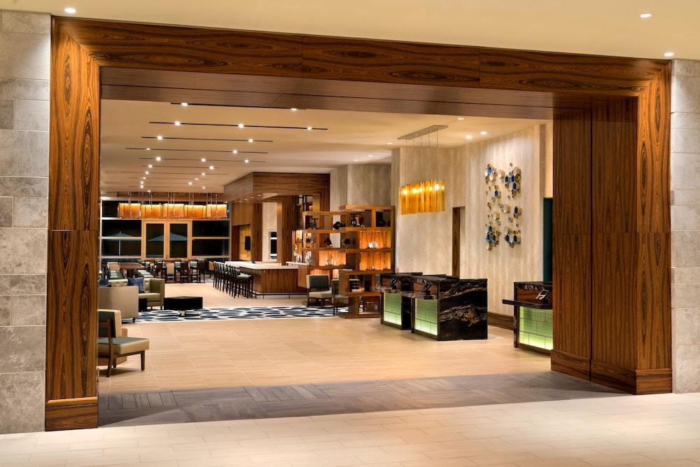 The Landing Hotel at Rivers Casino & Resort photo 4