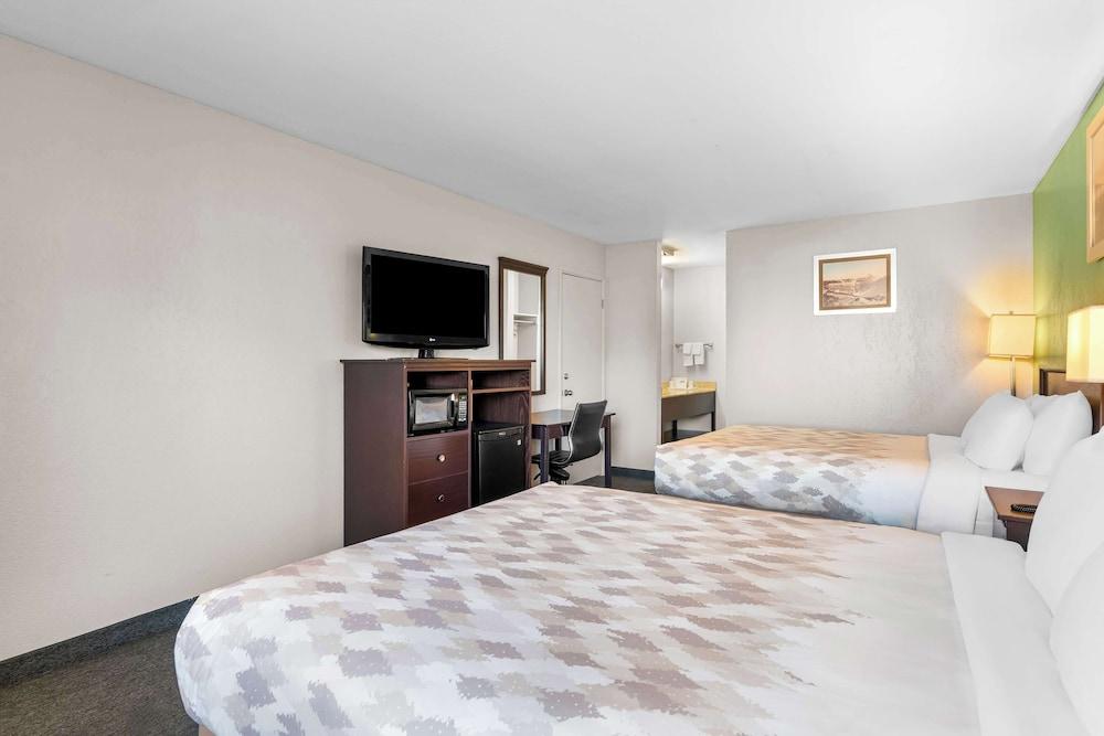 Americas Best Value Inn Yakima photo 10