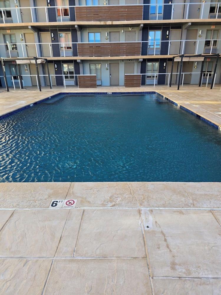 SOHO Suites Atlantic City Beach Block photo 14