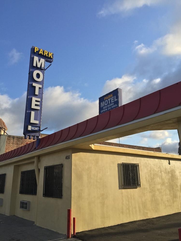 Park Motel photo 1