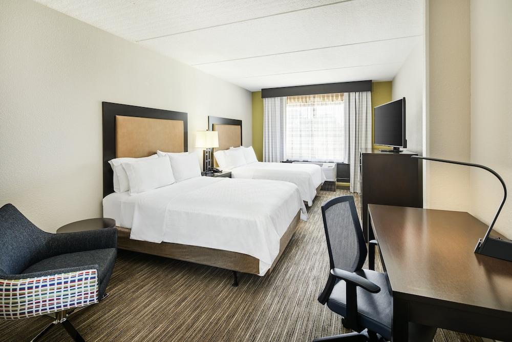 Holiday Inn Express & Suites Jacksonville SE- Med Ctr Area by IHG photo 11