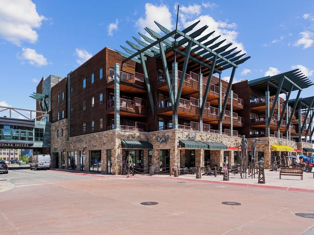 Newpark by All Seasons Resort Lodging photo 30