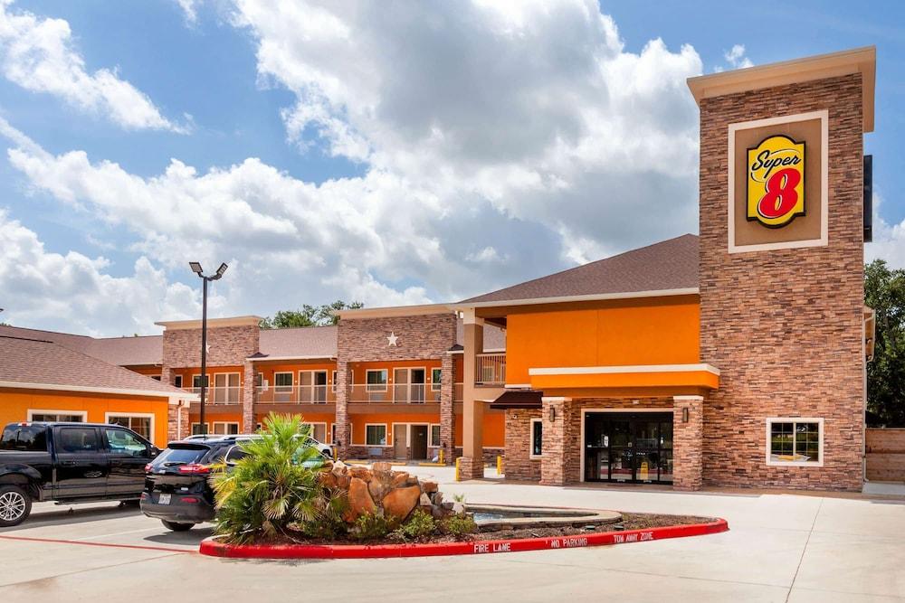 Super 8 by Wyndham Houston Northwest Cypress photo 28