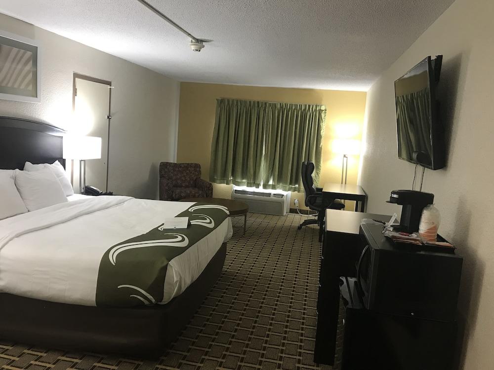 Quality Inn Vincennes photo 5