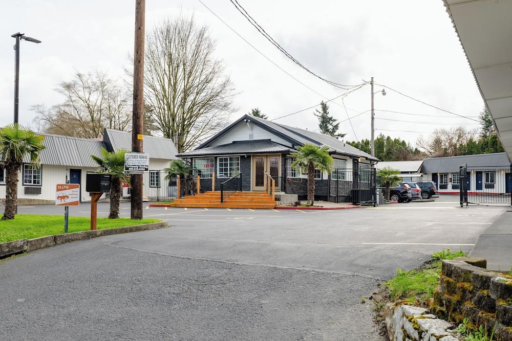 Horseshoe inn photo 15