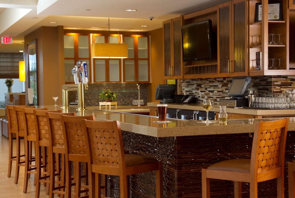 Hilton Garden Inn Cedar Falls photo 27