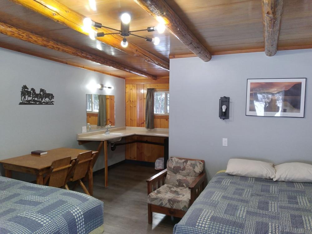 Silver Beach Resort photo 7