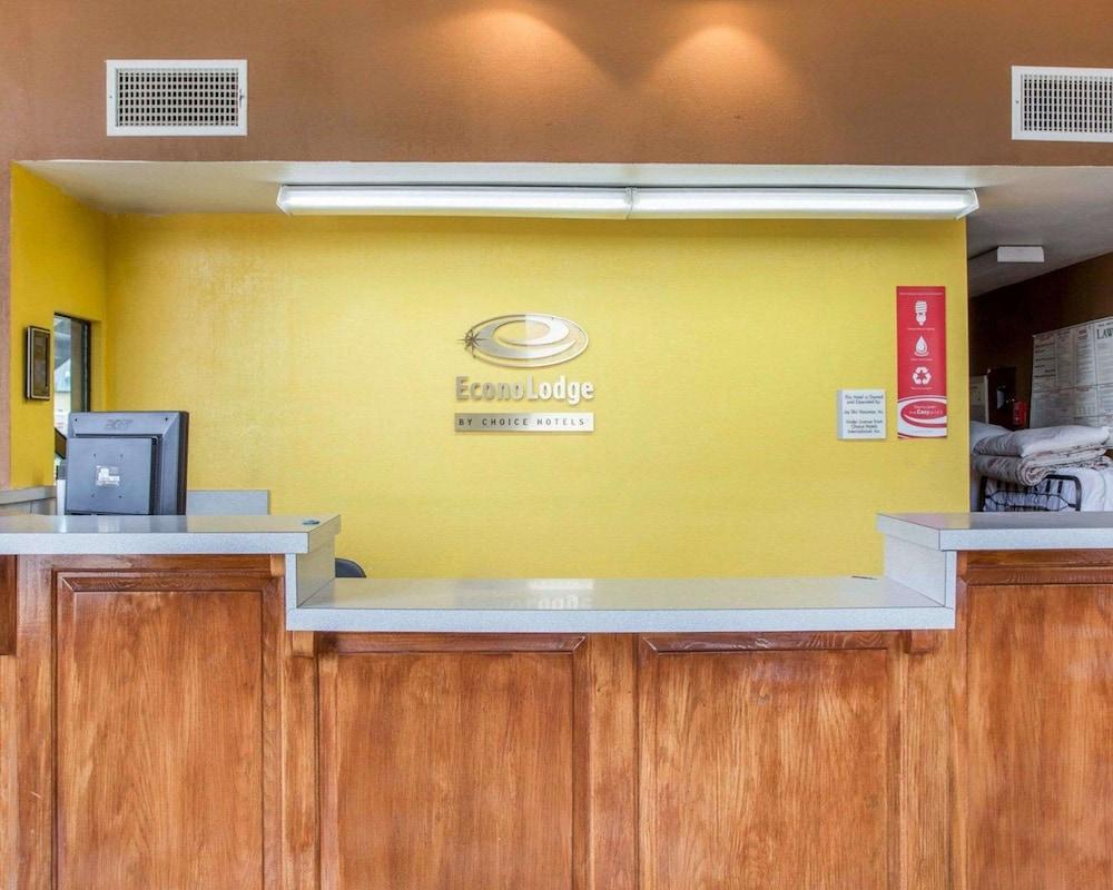 Econo Lodge Acworth East photo 19