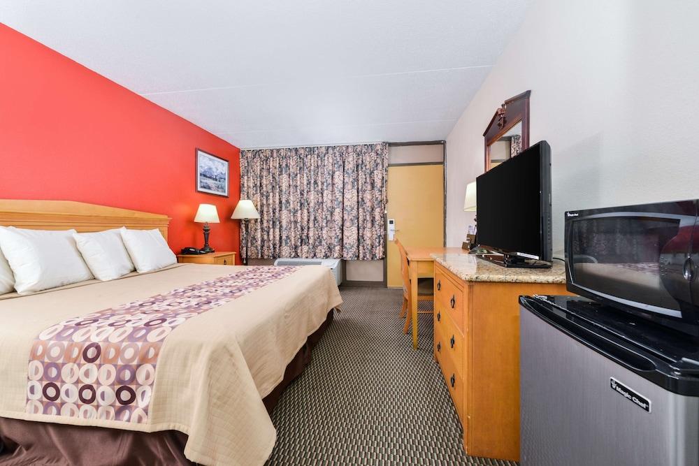Americas Best Value Inn Goodlettsville Nashville N photo 16